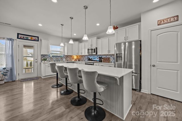 2015 Mcdonald Drive, Stanfield, NC 28163