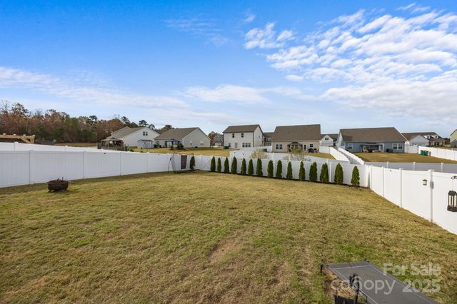 2015 Mcdonald Drive, Stanfield, NC 28163