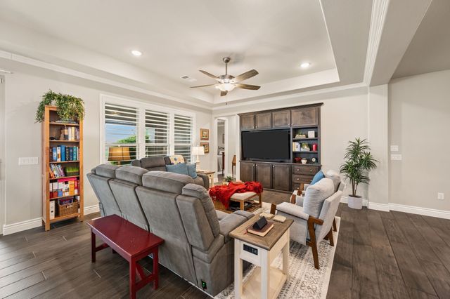 10408 Claystone Drive, Denton, TX 76207