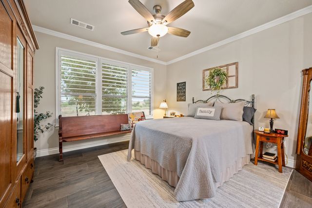 10408 Claystone Drive, Denton, TX 76207