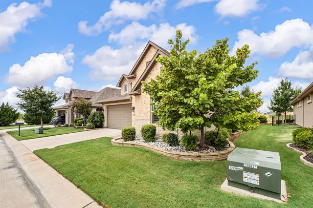 10408 Claystone Drive, Denton, TX 76207