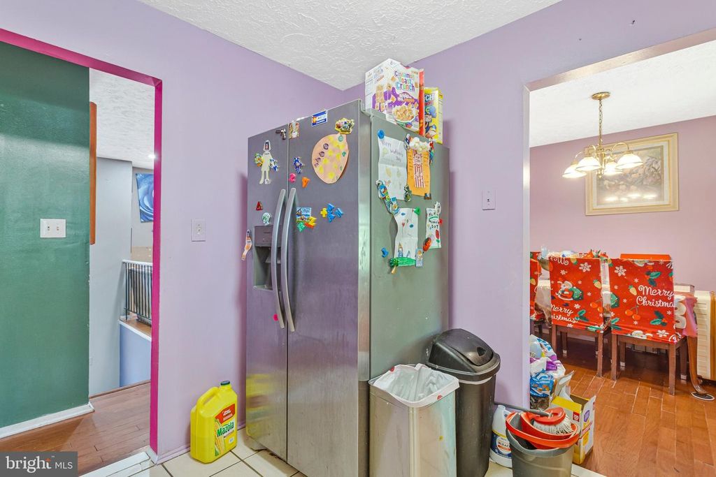 Image 13 of property listing at 808 NARROWLEAF DR, Upper Marlboro, MD 20774