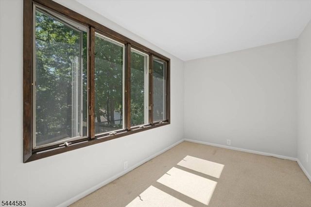 367 Essex Ave, Bloomfield Twp., NJ 07003