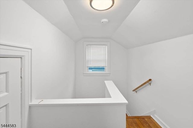367 Essex Ave, Bloomfield Twp., NJ 07003