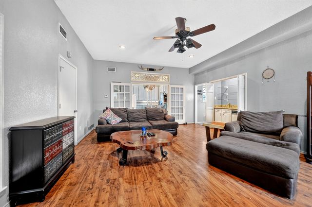 2104 Lajolla Drive, Kaufman, TX 75142