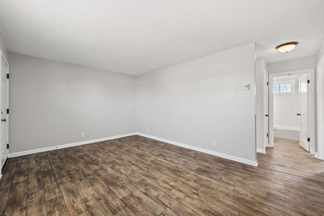 110 Tandy Dr Apt B, Clarksville, TN 37042