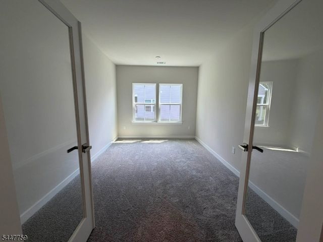 40 Thomas Knoll Blvd, Mansfield Twp., NJ 07865