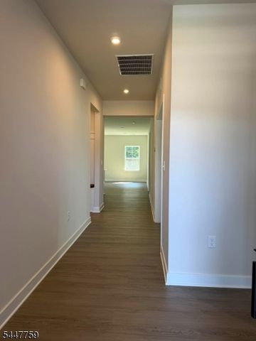 40 Thomas Knoll Blvd, Mansfield Twp., NJ 07865