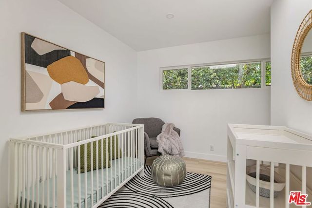 1413 Allenford Avenue, Los Angeles, CA 90049