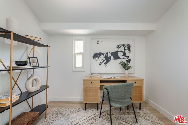 1413 Allenford Avenue, Los Angeles, CA 90049