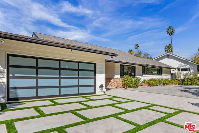 1413 Allenford Avenue, Los Angeles, CA 90049