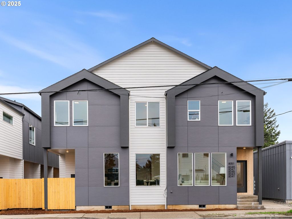 7187 Se CRYSTAL SPRINGS Blvd 11, Portland, OR 97206