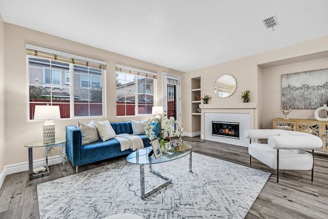 2671 Spindrift Cir, Hayward, CA 94545