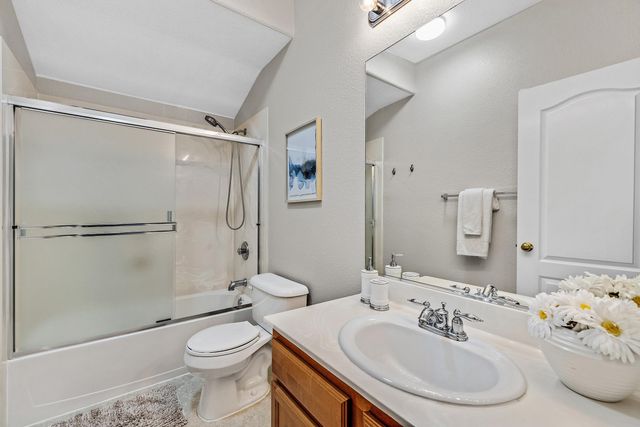 2671 Spindrift Cir, Hayward, CA 94545