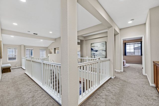 2671 Spindrift Cir, Hayward, CA 94545