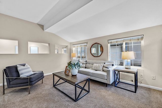 2671 Spindrift Cir, Hayward, CA 94545