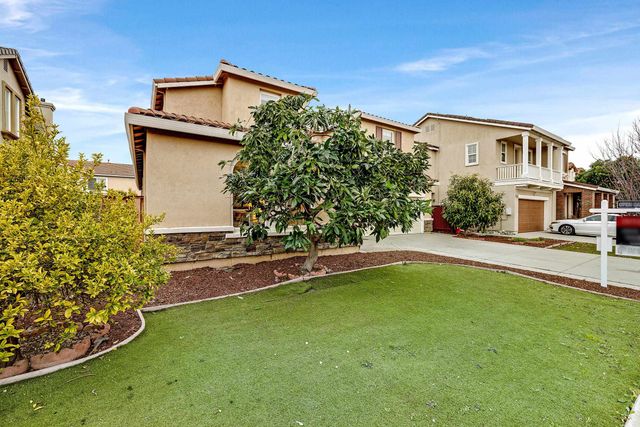 2671 Spindrift Cir, Hayward, CA 94545