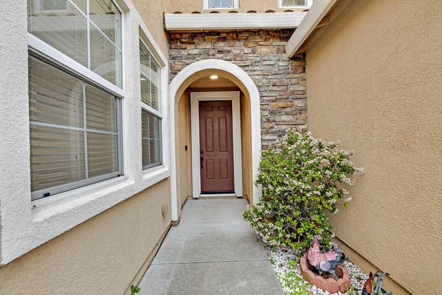 2671 Spindrift Cir, Hayward, CA 94545