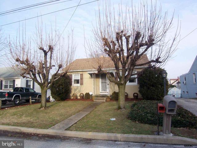 855 OLD TAXVILLE RD, York, PA 17404