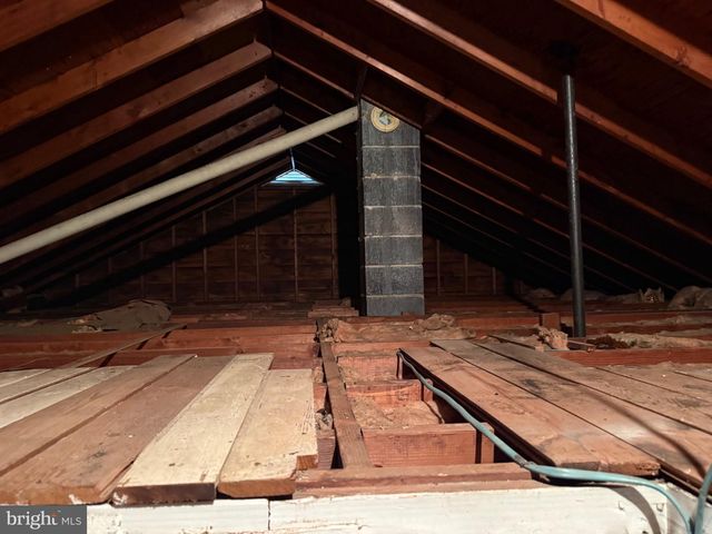 855 OLD TAXVILLE RD, York, PA 17404