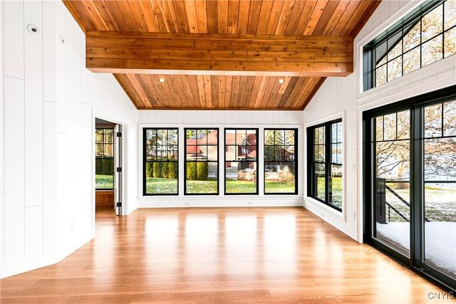 2010 West Lake Road, Skaneateles, NY 13152