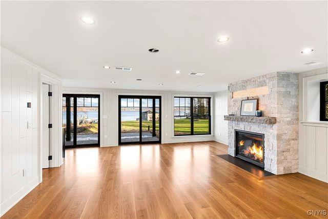 2010 West Lake Road, Skaneateles, NY 13152