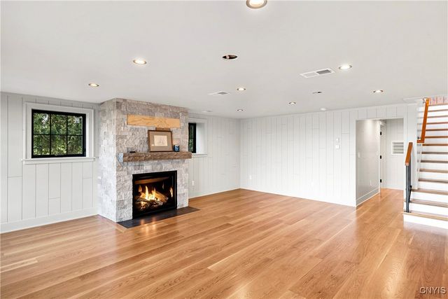 2010 West Lake Road, Skaneateles, NY 13152