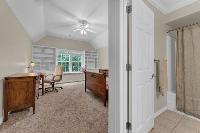 2490 N Middleton Way, Fayetteville, AR 72703