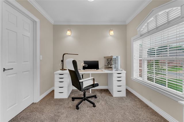 2490 N Middleton Way, Fayetteville, AR 72703