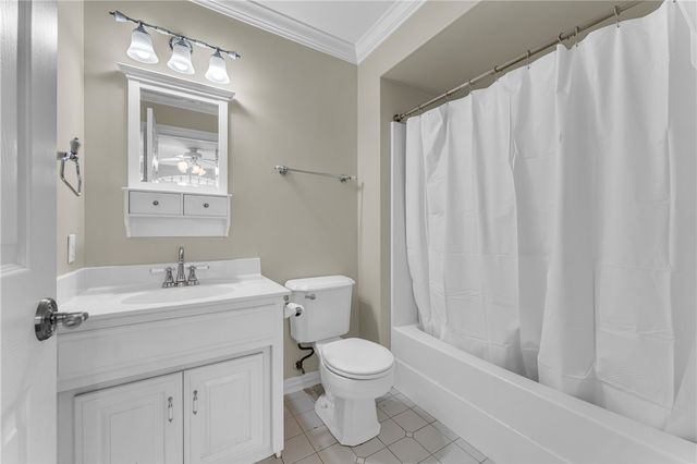 2490 N Middleton Way, Fayetteville, AR 72703