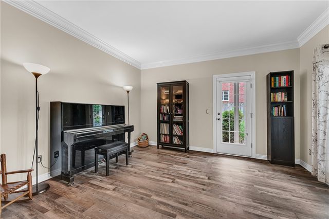 2490 N Middleton Way, Fayetteville, AR 72703
