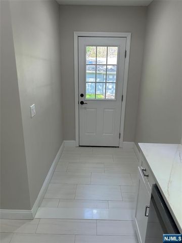 126 Grant Avenue, Cresskill, NJ 07626