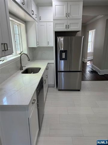 126 Grant Avenue, Cresskill, NJ 07626