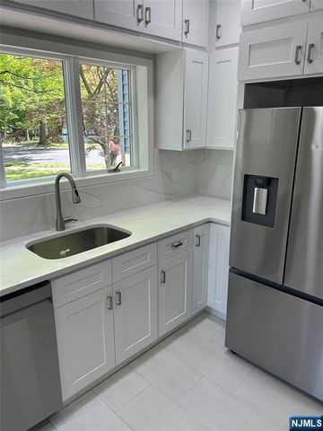 126 Grant Avenue, Cresskill, NJ 07626