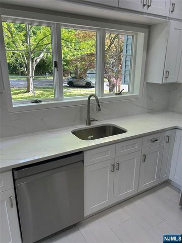 126 Grant Avenue, Cresskill, NJ 07626