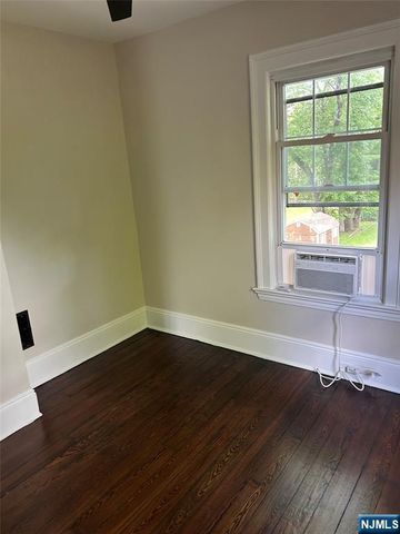 126 Grant Avenue, Cresskill, NJ 07626