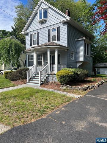 126 Grant Avenue, Cresskill, NJ 07626
