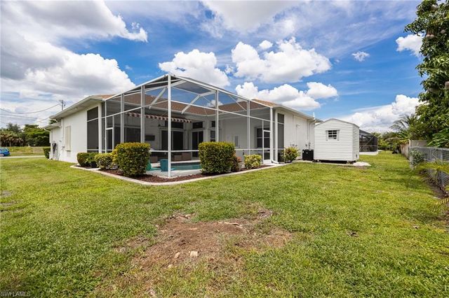 2526 Miracle PKWY, Cape Coral, FL 33914