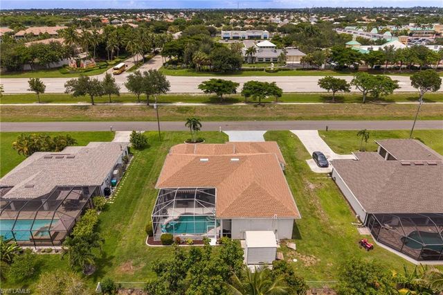 2526 Miracle PKWY, Cape Coral, FL 33914
