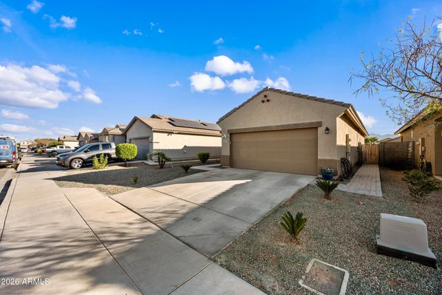 10437 W CORDES Road, Tolleson, AZ 85353
