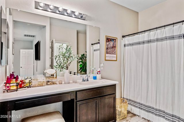 10437 W CORDES Road, Tolleson, AZ 85353