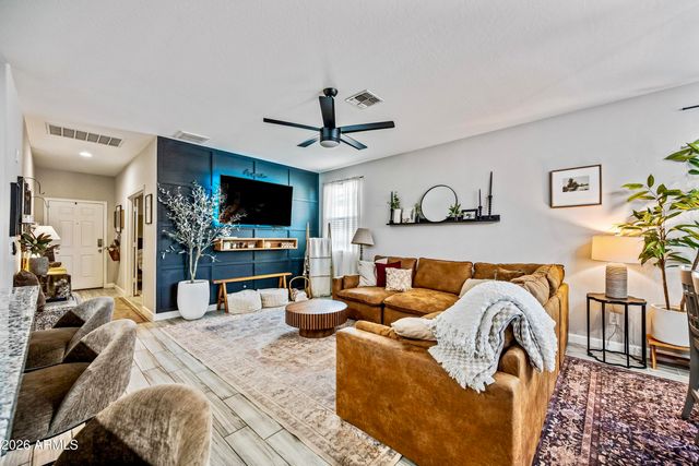 10437 W CORDES Road, Tolleson, AZ 85353