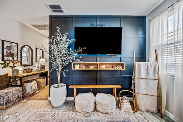 10437 W CORDES Road, Tolleson, AZ 85353