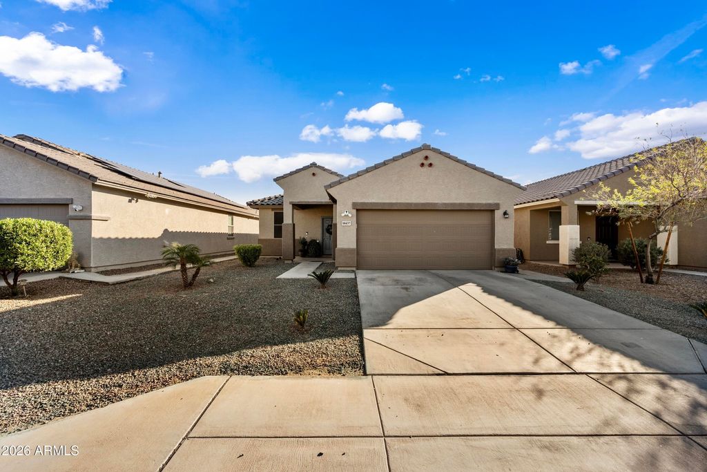 10437 W CORDES Road, Tolleson, AZ 85353