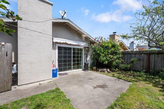 766 Arnold Way, Half Moon Bay, CA 94019