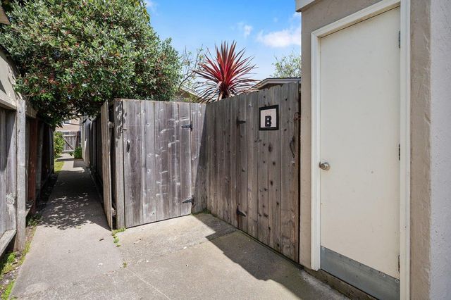 766 Arnold Way, Half Moon Bay, CA 94019