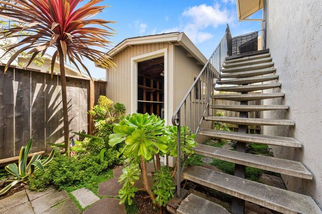 766 Arnold Way, Half Moon Bay, CA 94019