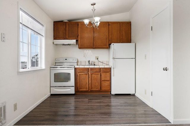 766 Arnold Way, Half Moon Bay, CA 94019