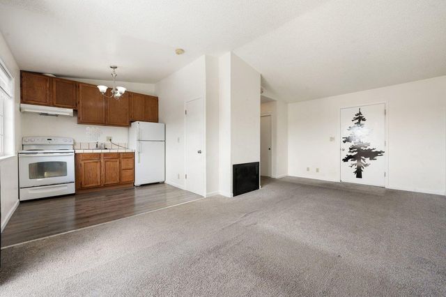 766 Arnold Way, Half Moon Bay, CA 94019