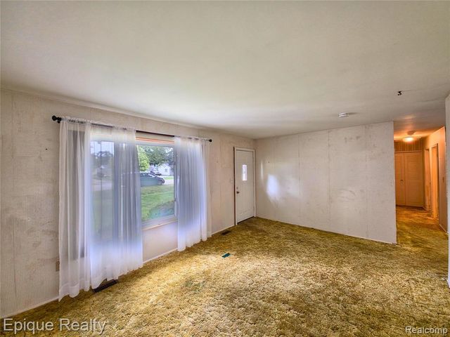 11179 Langdon Drive, Clio, MI 48420